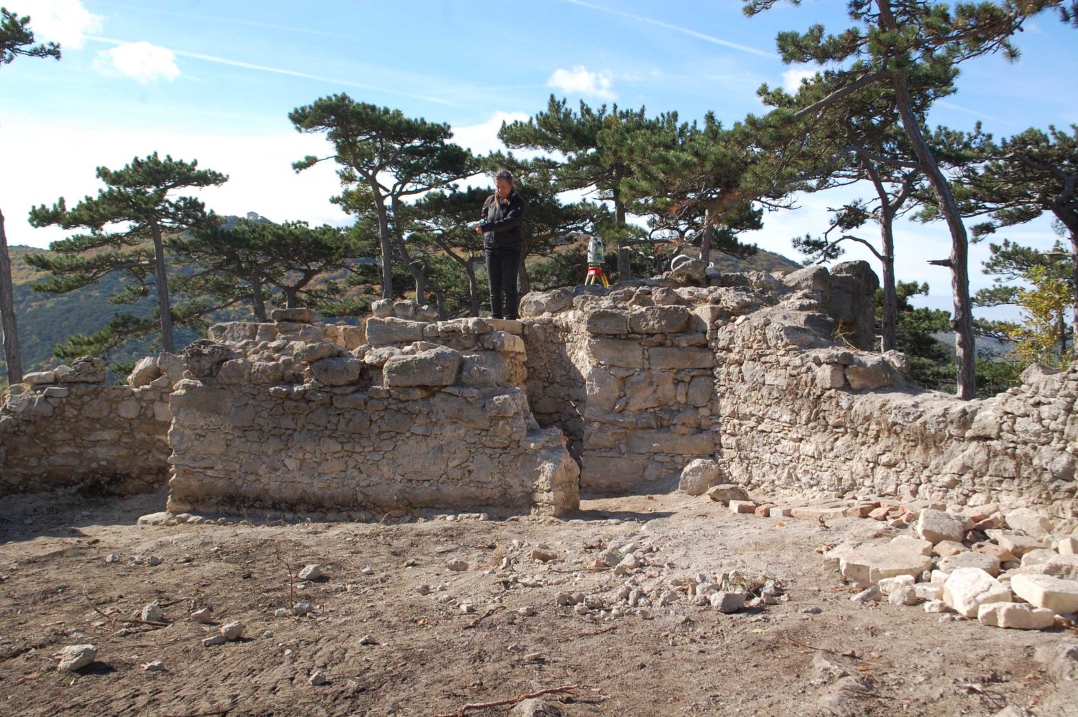 Archäologische Begleitung im Rahmen der Sanierung der Ruine Pfefferbüchsel / Maria Enzersdorf